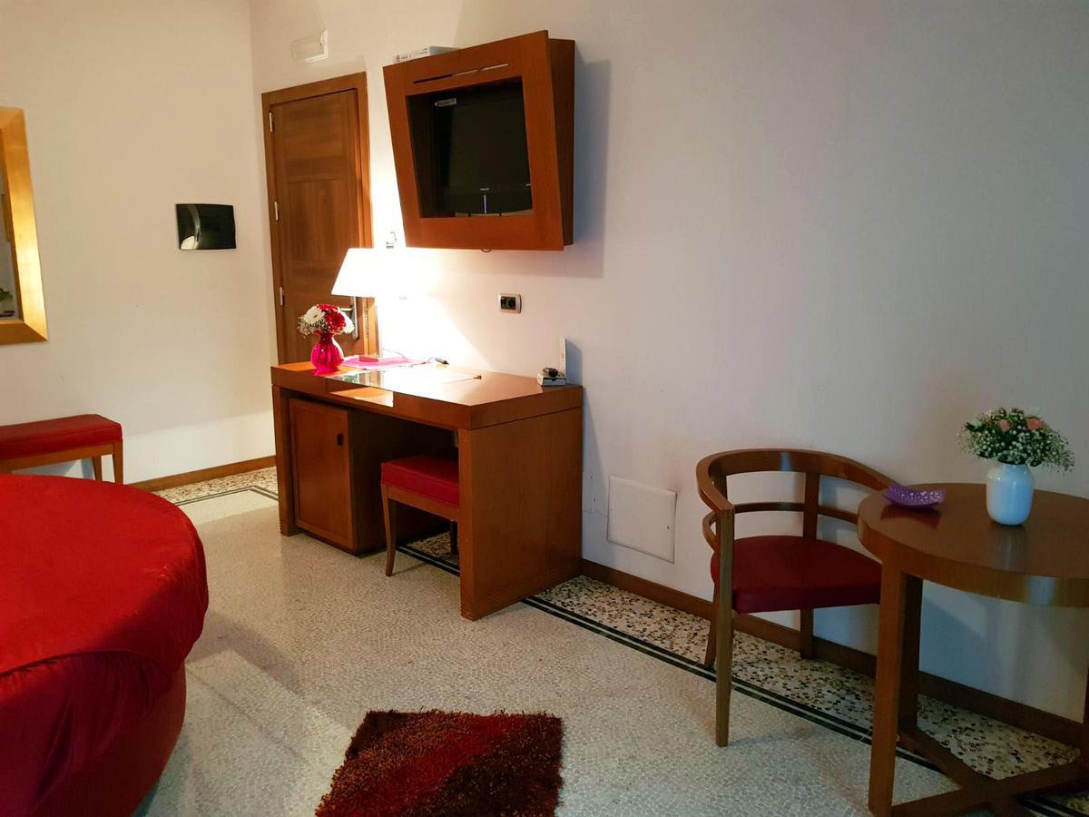 Hotel Nappo San Marzano sul Sarno Dış mekan fotoğraf